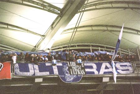 14-LYON-OM 03.jpg